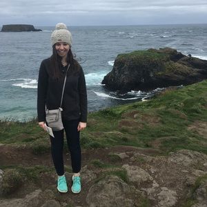 Meet your Posher, Molly